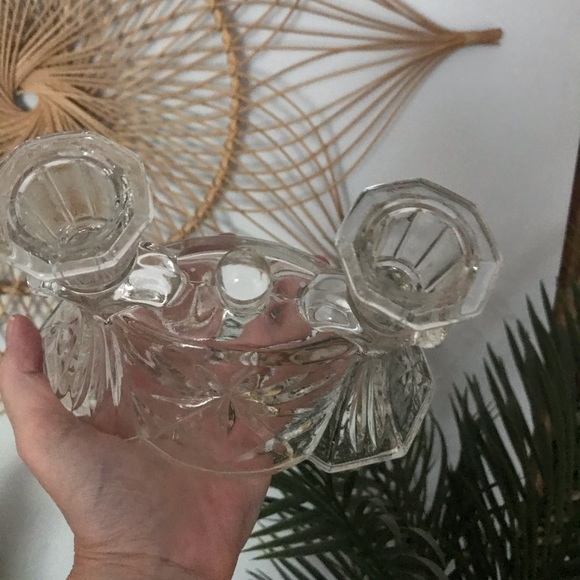 ✨🌟 Vintage Prescut Clear Double Candle Stick Holder by Anchor Hocking - Picture 9 of 10